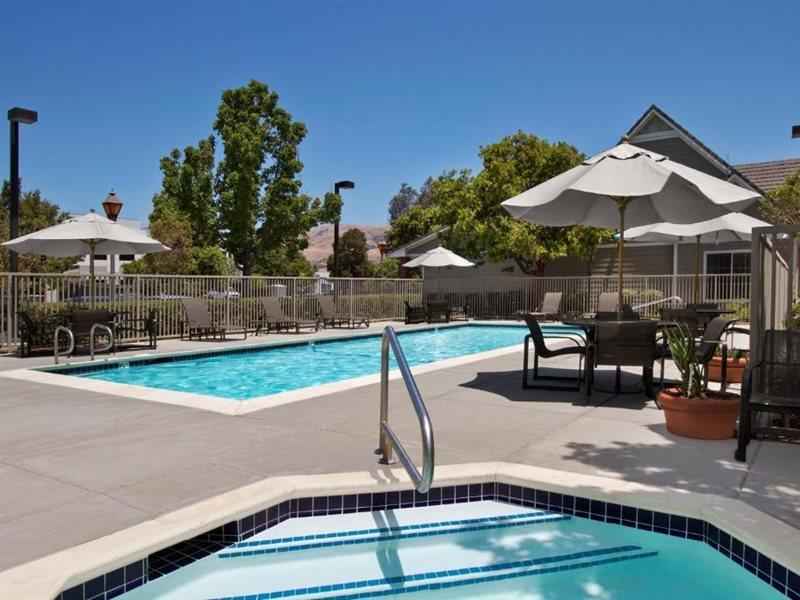 Residence Inn Milpitas Silicon Valley Экстерьер фото